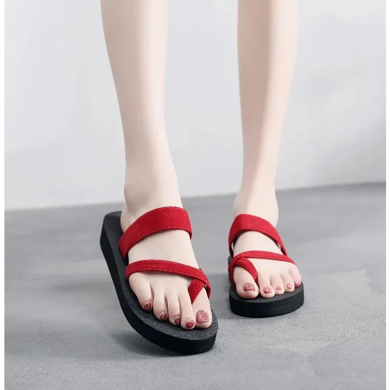 Summer Women Slippers Ladies Slippers Flip Flops Beach Shoes Sandals Slippers Casual Breathable Sandals Eva Anti-Odor