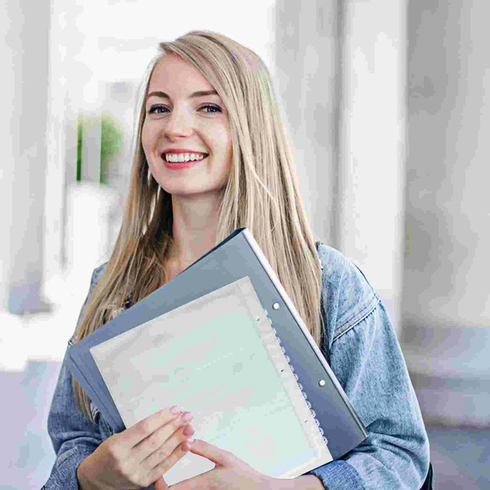 Рисунок 4 - 1 пакет банкнот, рукава для банкнот,