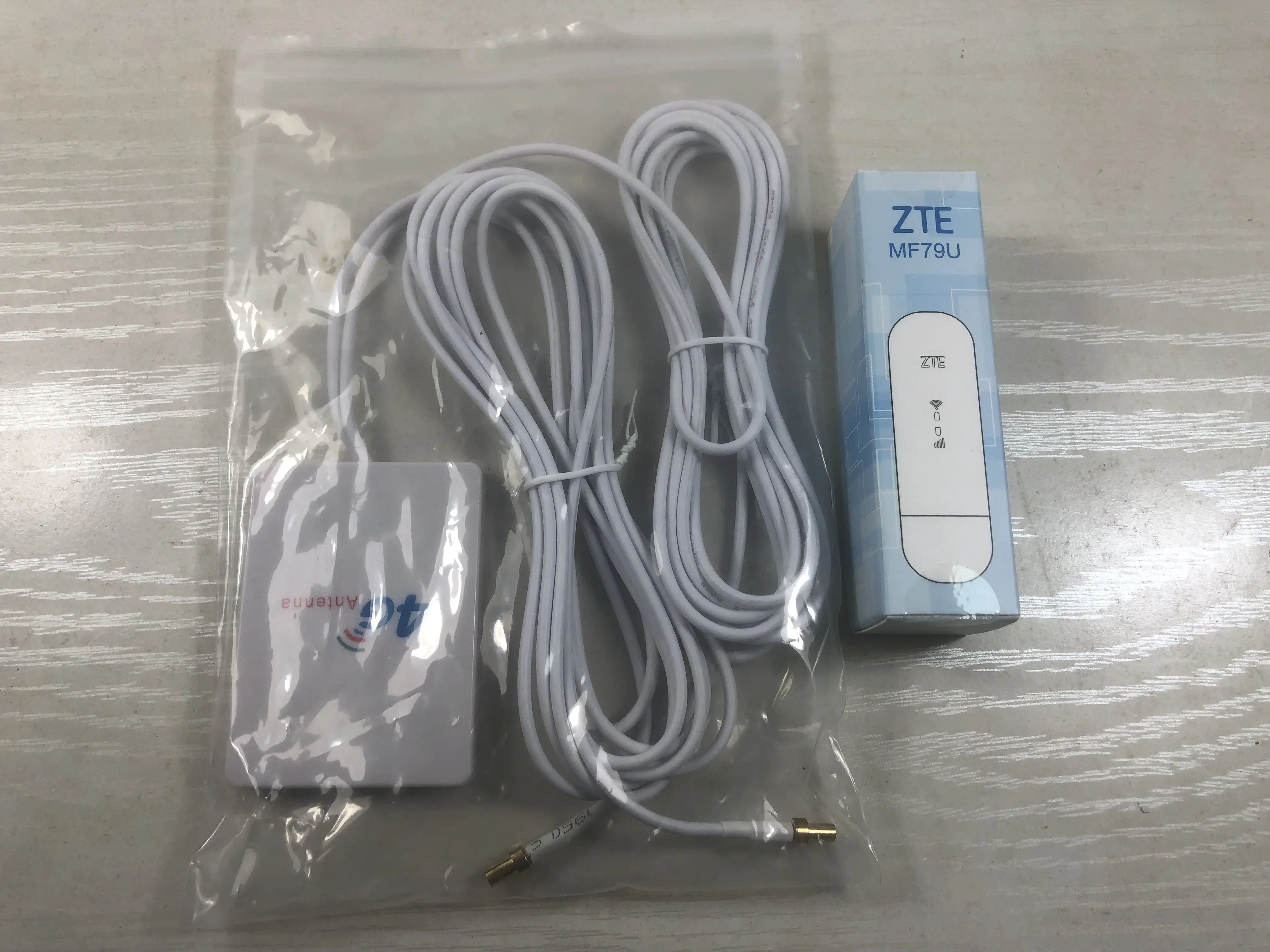 usb stick sim modem ZTE 4g modem MF79 4G LTE 150M Wingle 4G wfi modem 4G USB WiFi Modem dongle car wifi ZTE MF79U with 4G Antenna PK Huawei E8372 netgear nighthawk