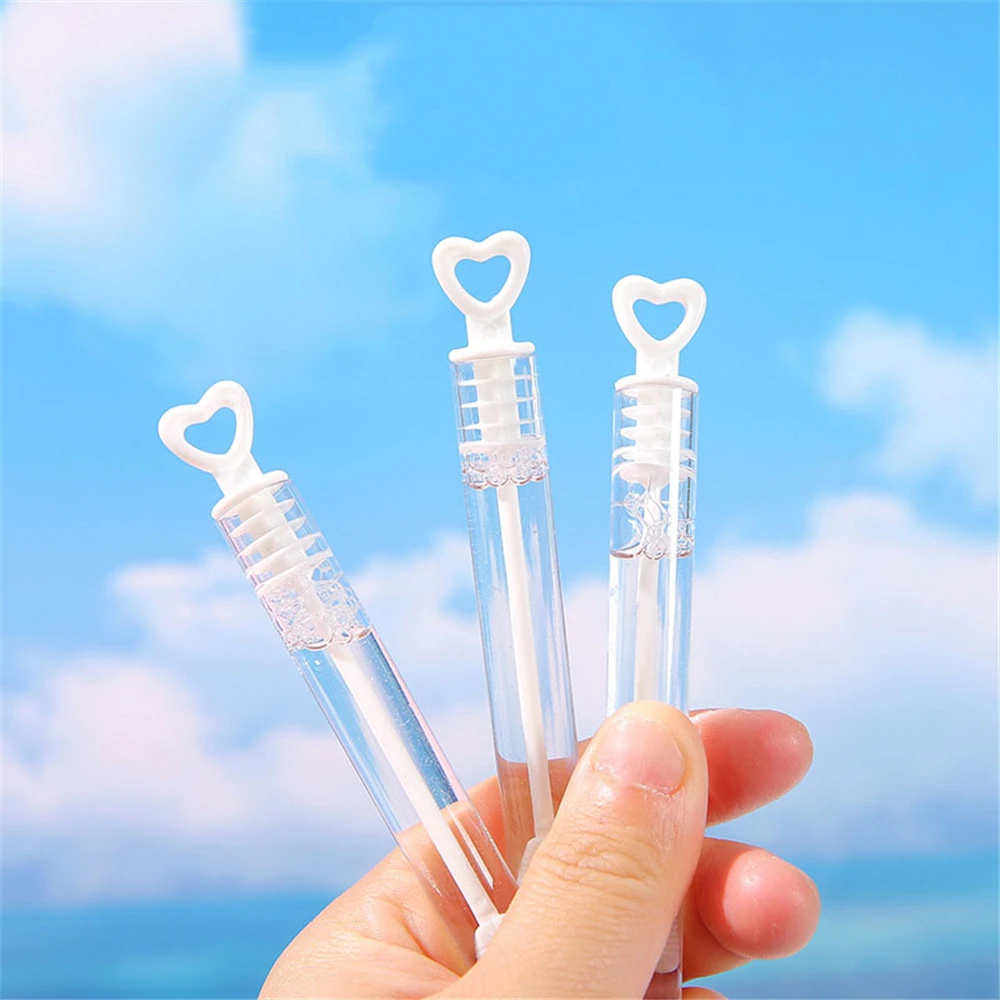 러브 하트 지팡이 튜브 거품 비누 병, 손님용 결혼 선물, 생일 파티 장식, 베이비 샤워 선물, 어린이 장난감, 20 개