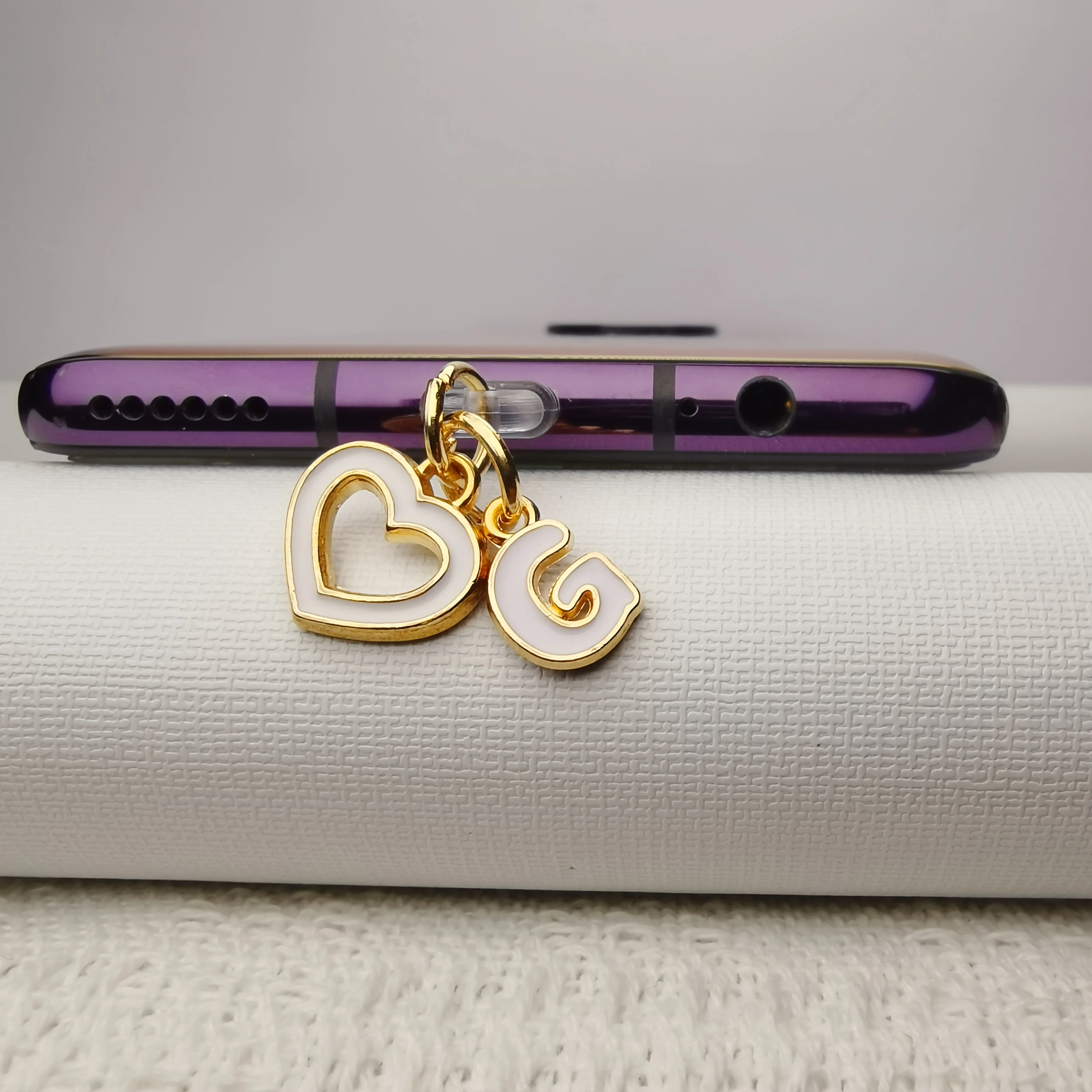 Heart-Shaped Alphabet Phone Dust Plug & Charm Set for Personalized Decoration