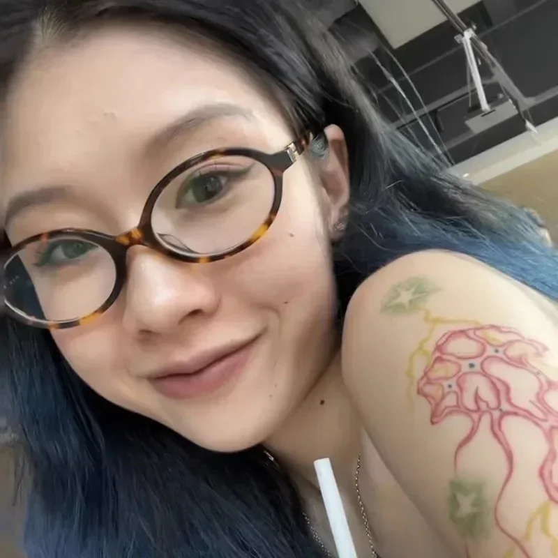 Y2K Retro Oval Frame Anti-Blue Light Glasses Sweet Cool Girls Black White Eye Glasses Vintage Simple Women Plain Glasses Eyewear