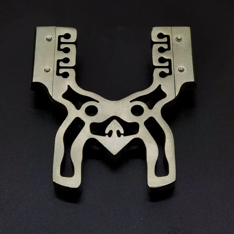 Description Picture 4 of item304 Stainless Steel Catapult Head Portable Outdoor Sport Shooting Hunting Tool Slingshot Bow Head for Game Slingshot Accessories