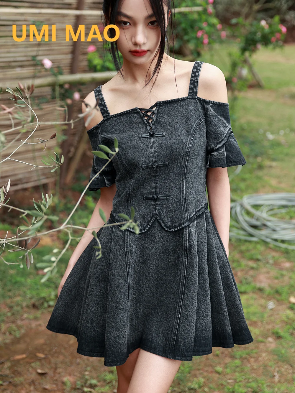 

UMI MAO New Chinese Denim Dress Elegant Women's Summer Beach Vintage Personality Temperament Made Old Strap Skirt Femme Y2K