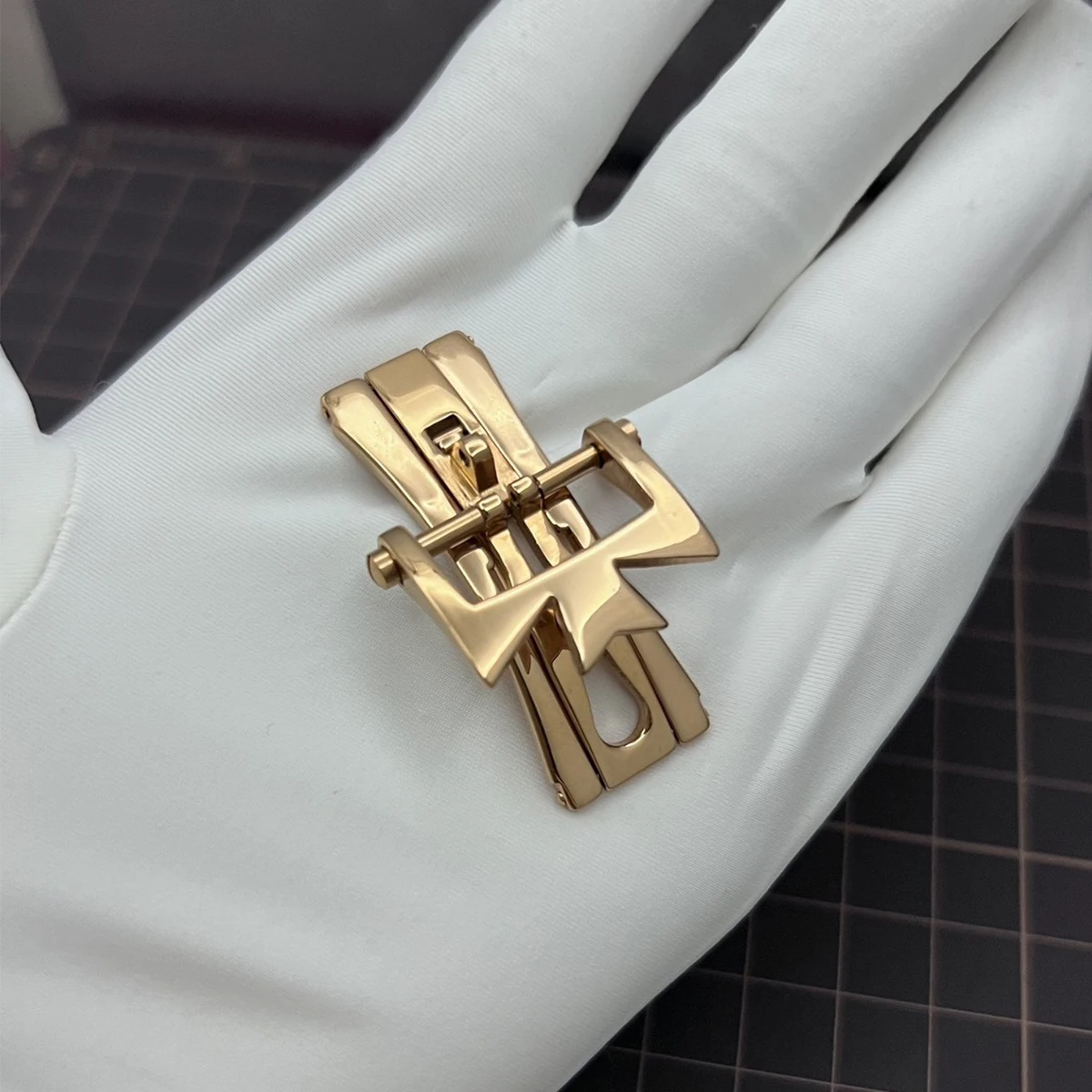 Vacheron Constantin Watch Strap with Original Style Butterfly Buckle Bracelet