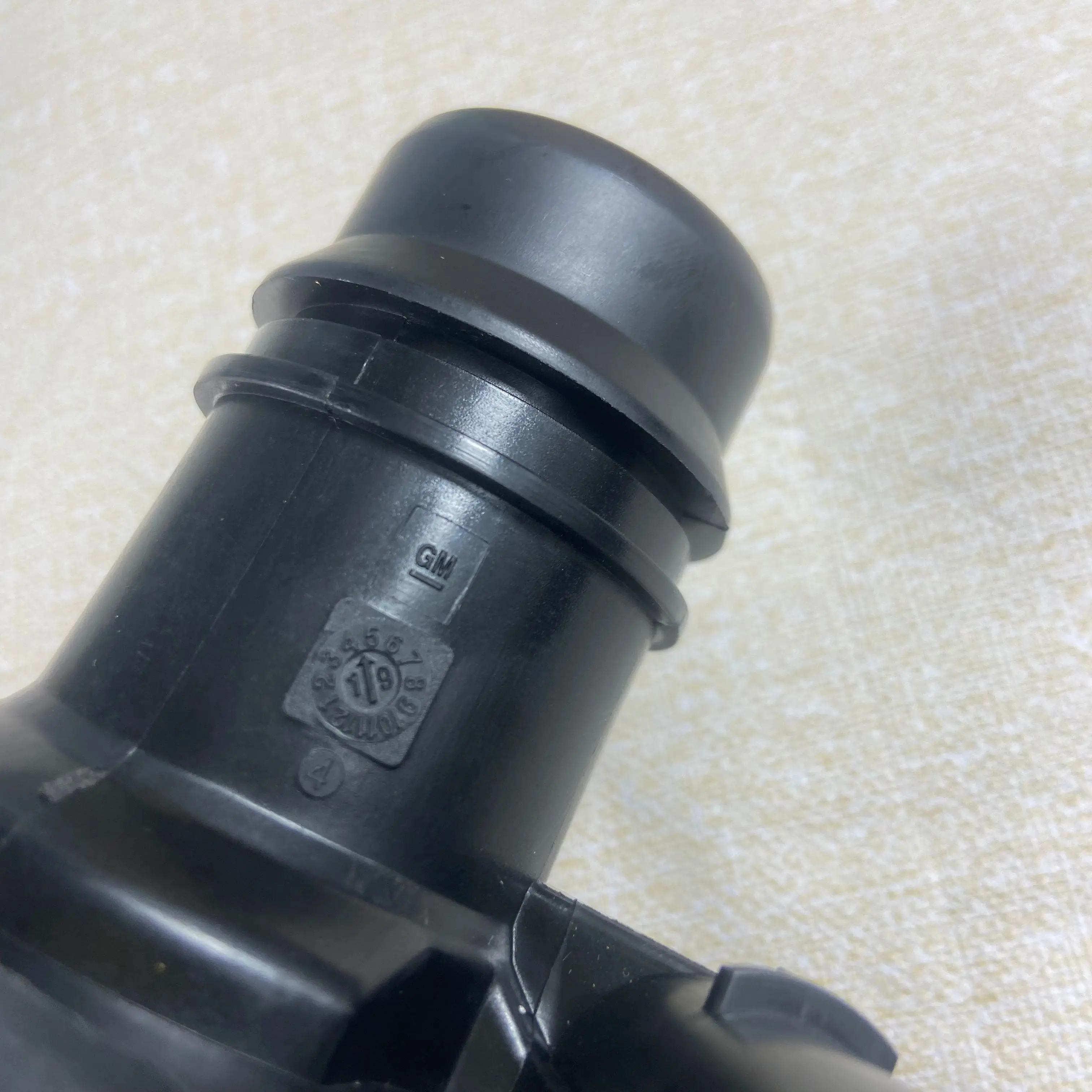 Engine Coolant Housing Thermostat For Chevrolet Cruze Orlando Opel Vauxhall Zafira 55593034