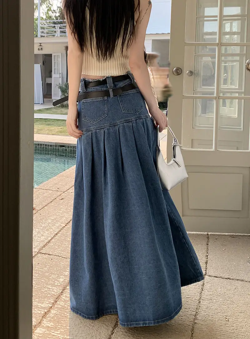 denim pleated skirt