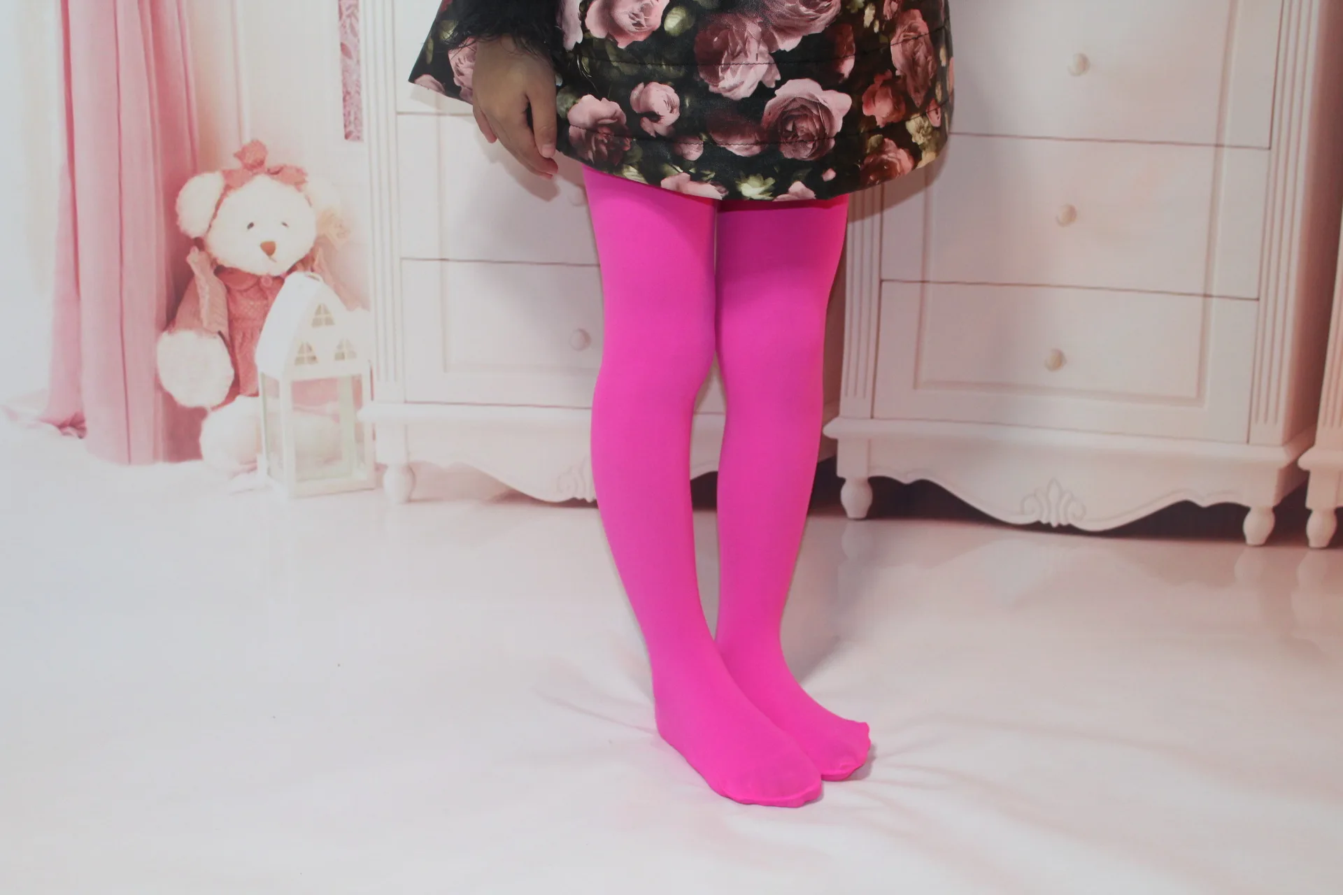 Girls Ballet Dance Tights for Kids 0-15Y Soft Velvet Pantyhose Fashion Solid Black White Stockings Baby Thin Section Tights