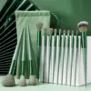Kit de 13 brochas de maquillaje verde: Ideal para Principiantes y Viajes | Emoape