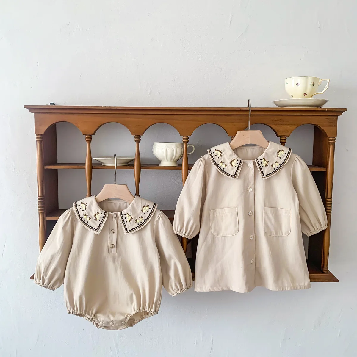 

4427B Korea Sister Clothes Girl's Bodysuit Or Dress 2023 pring Embroidery Collar Girl's Climbing Clothes Doll Princess Dress