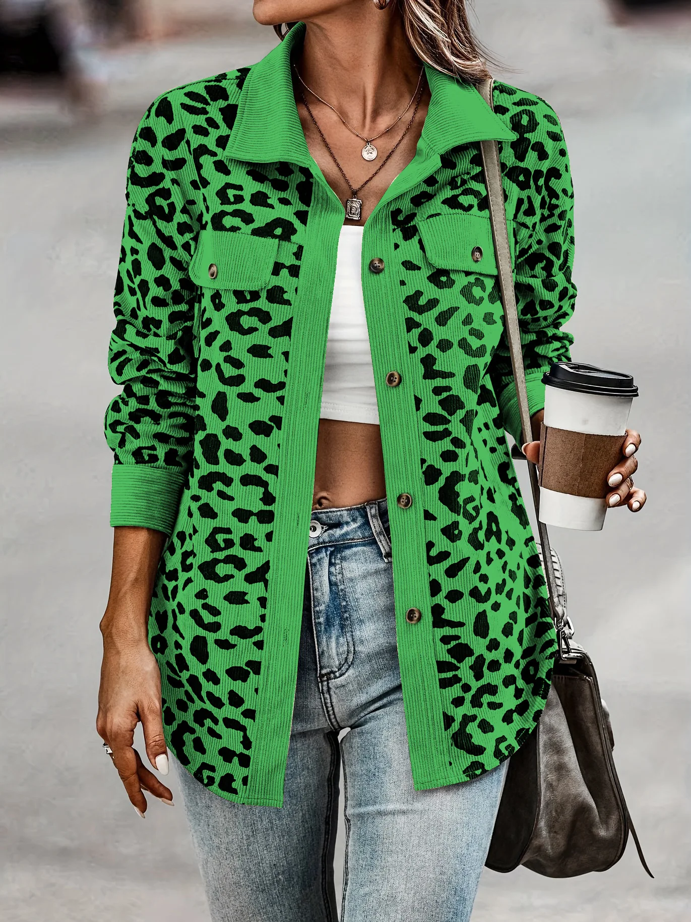 Veste Polaire Femme Imprimé Léopard - Manches Longues Boutonnées - Coupe Oversized - Poches - Automne/hiver