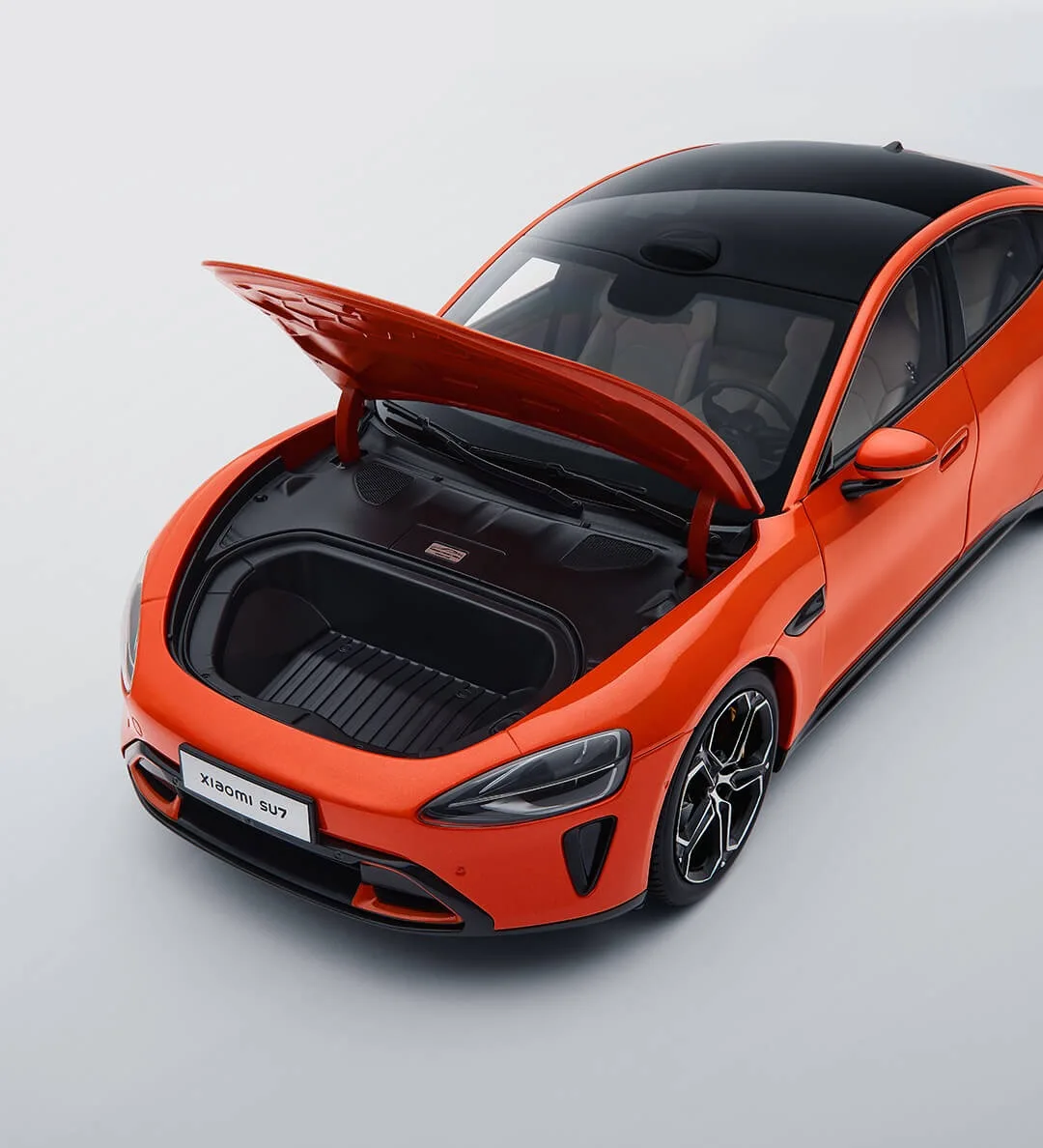 Original Xiaomi SU7 1:18 Alloy Car Model Four doors N two covers fully open Soft rubber seat