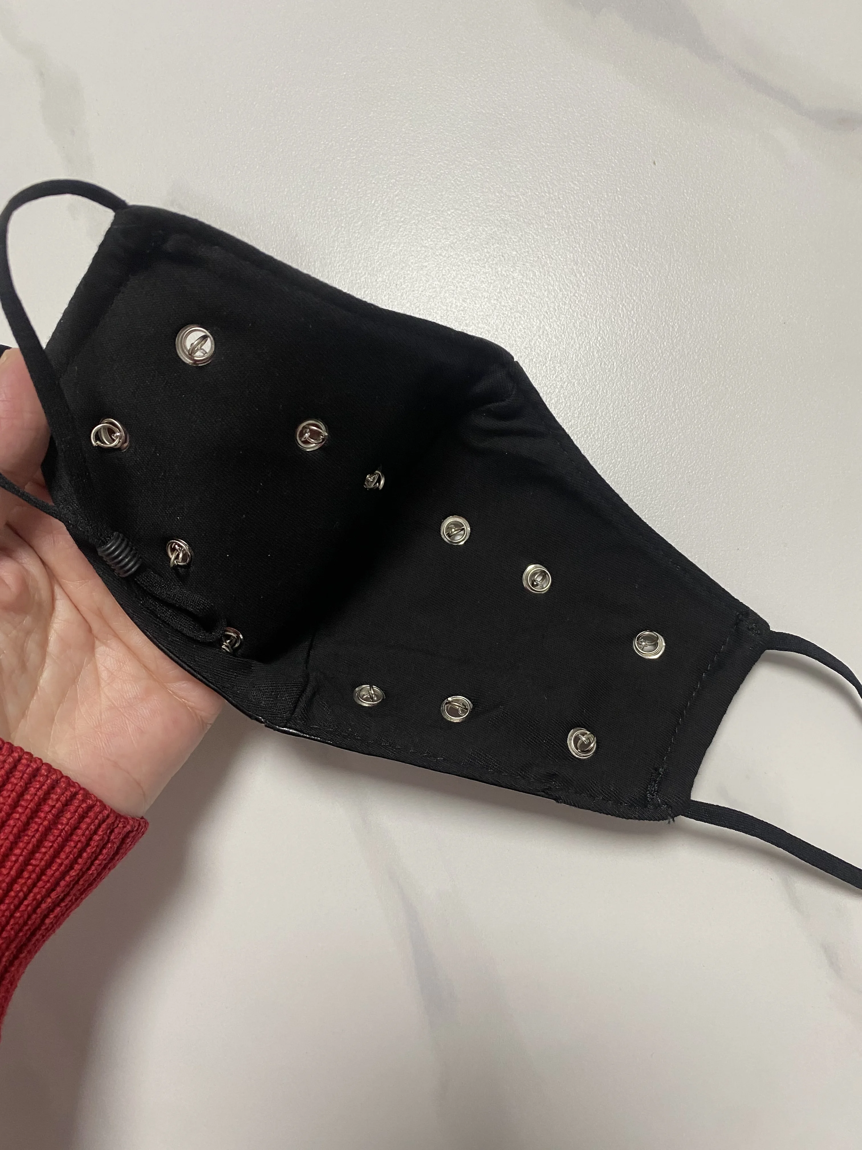 Men Women's Windproof Waterproof PU Leather Punk Chain Mask Lady's Breathable Mouth-muffle R656