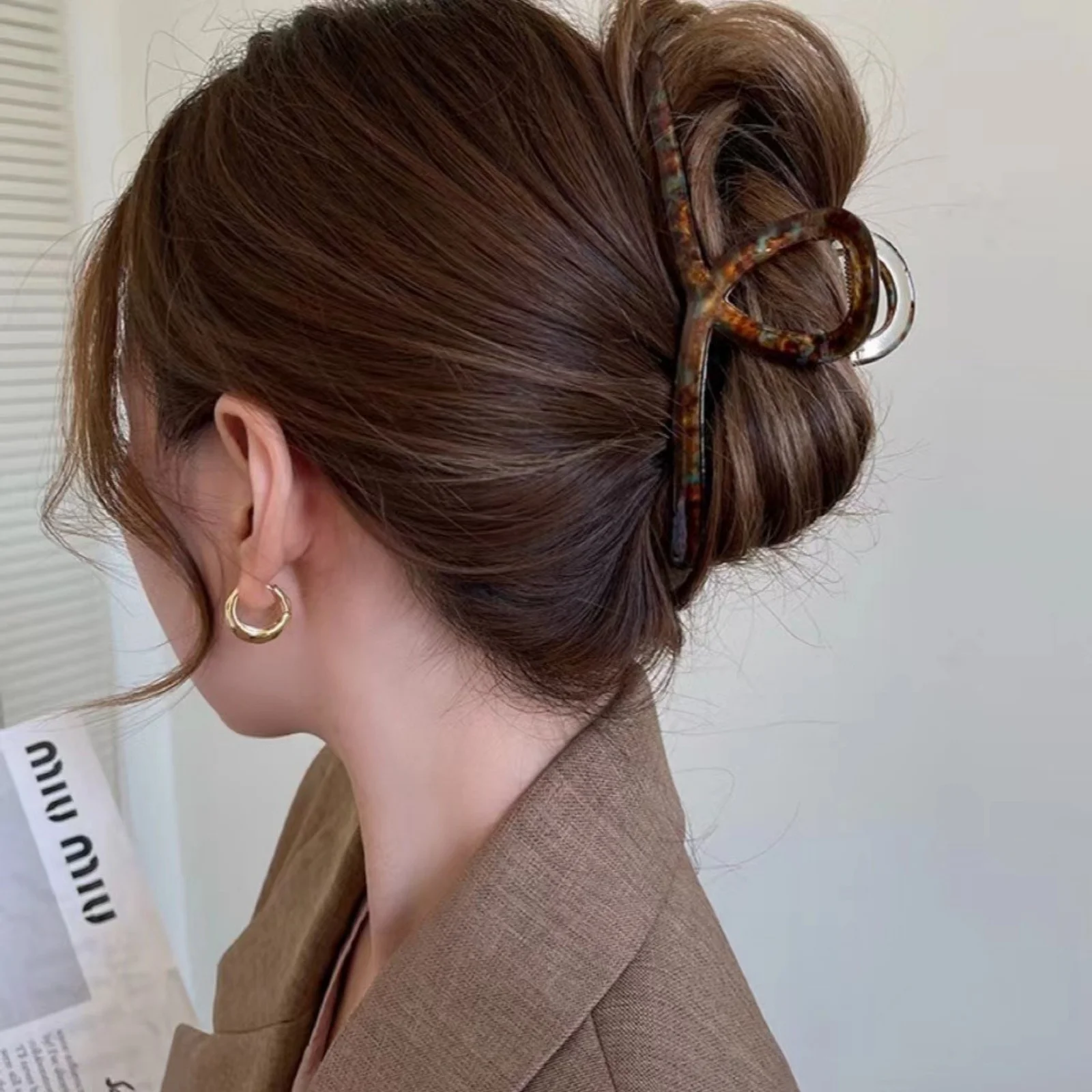 2025 Fashion Hair Claw Acetic Hairpin for Women Large Hair Claw Shark Clip Women's Tough ColorfulHair Accessories Gift Hair Pins