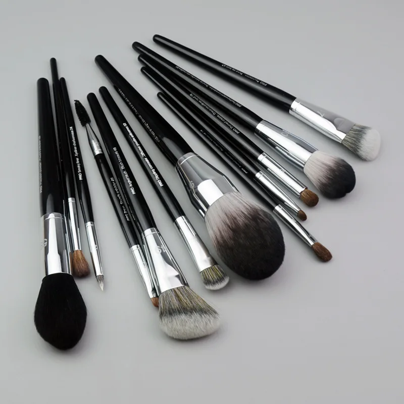 High quality Foundation Makeup brushes set Pro Make up brush Liquid Powder Eyeshadow Crease Concealer cosmetic tools exquisite 3