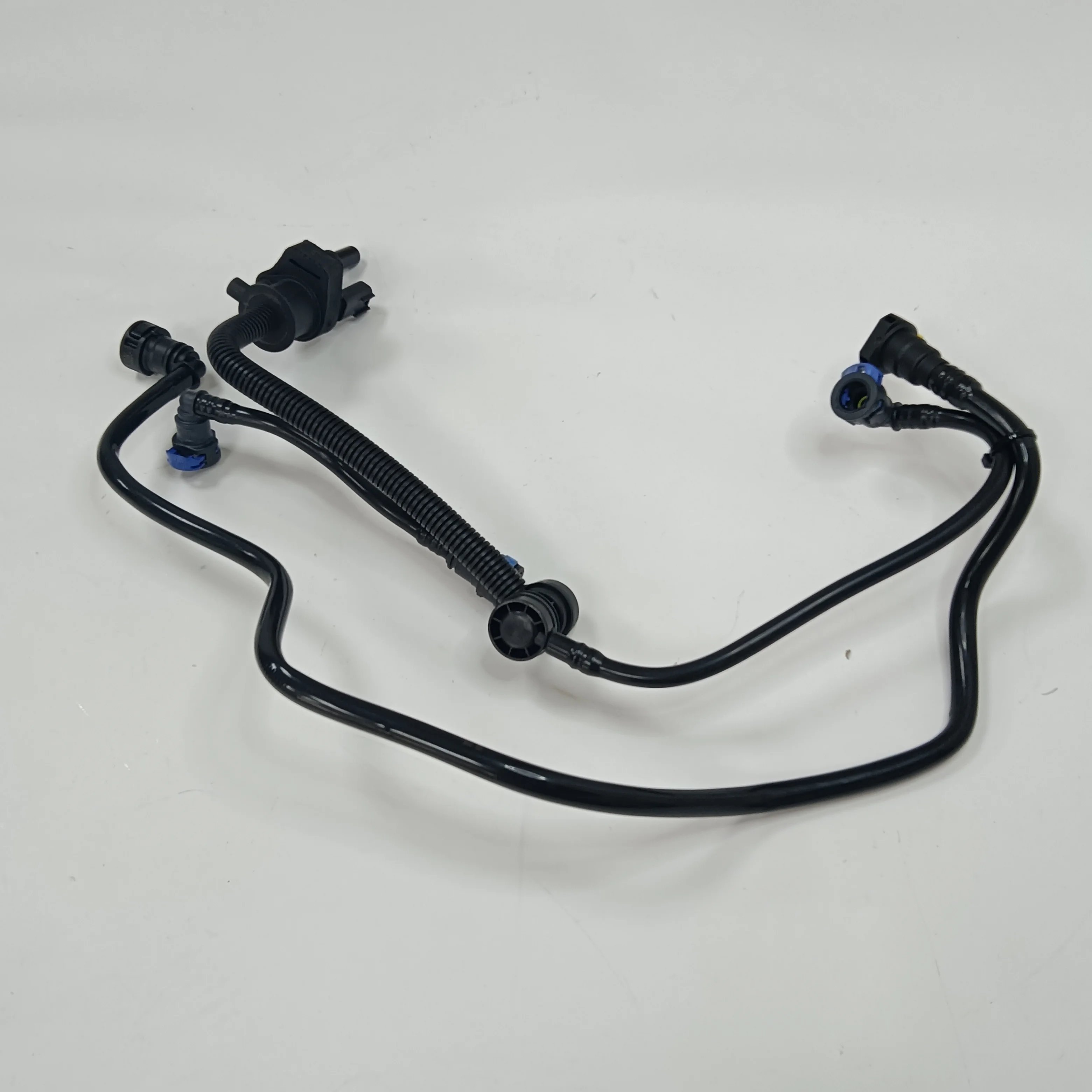 FB5Z-9G271A Car Parts Engine Systems Fuel Vapour Separator For Ford Explorer (11-) TUB