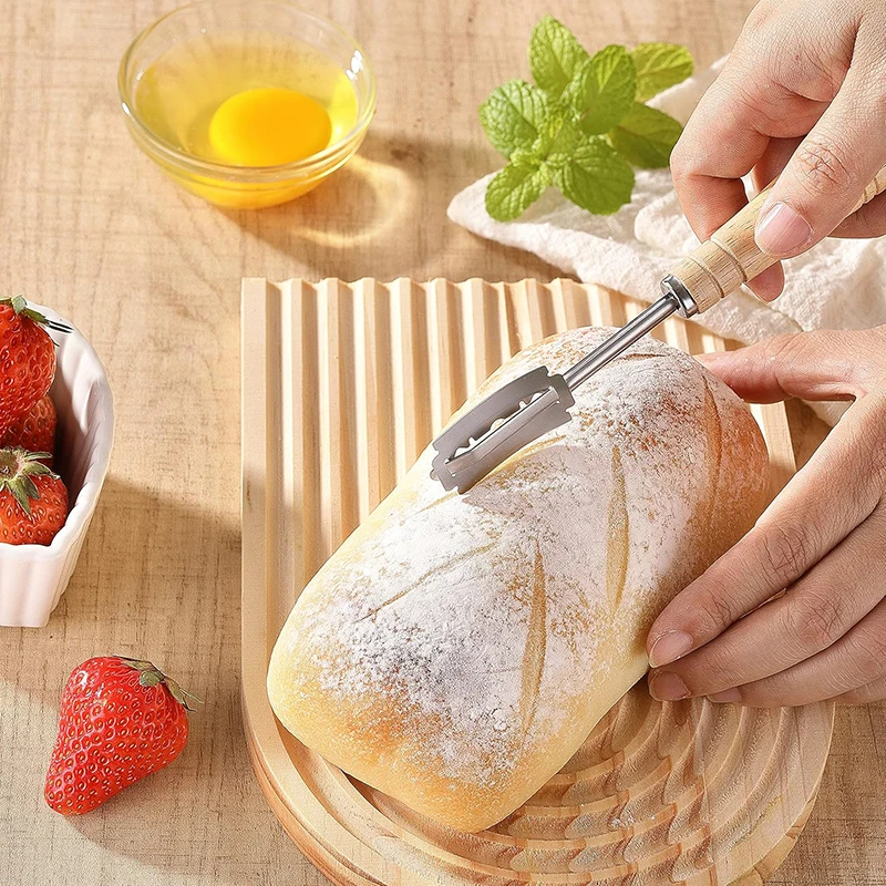Cake slicer bread cutter wooden handle lame slashing tool 5 razor blades leather cover curved dough scoring knife