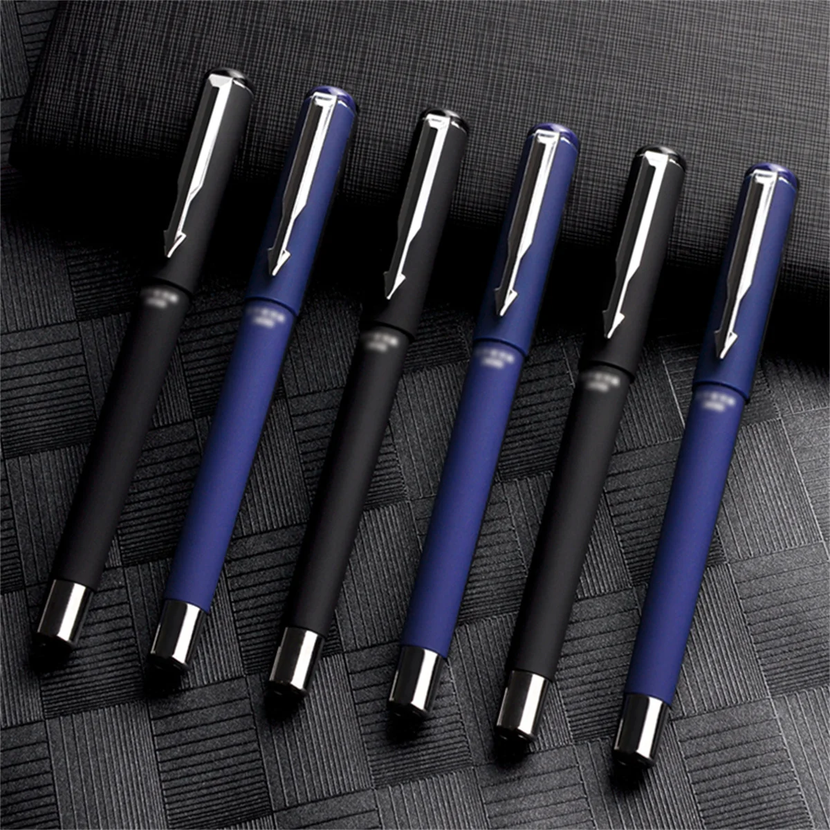 6pcs black and blue high-end business signature pens, 0.5mm frosted titanium steel ball head neutral pen, writing pen