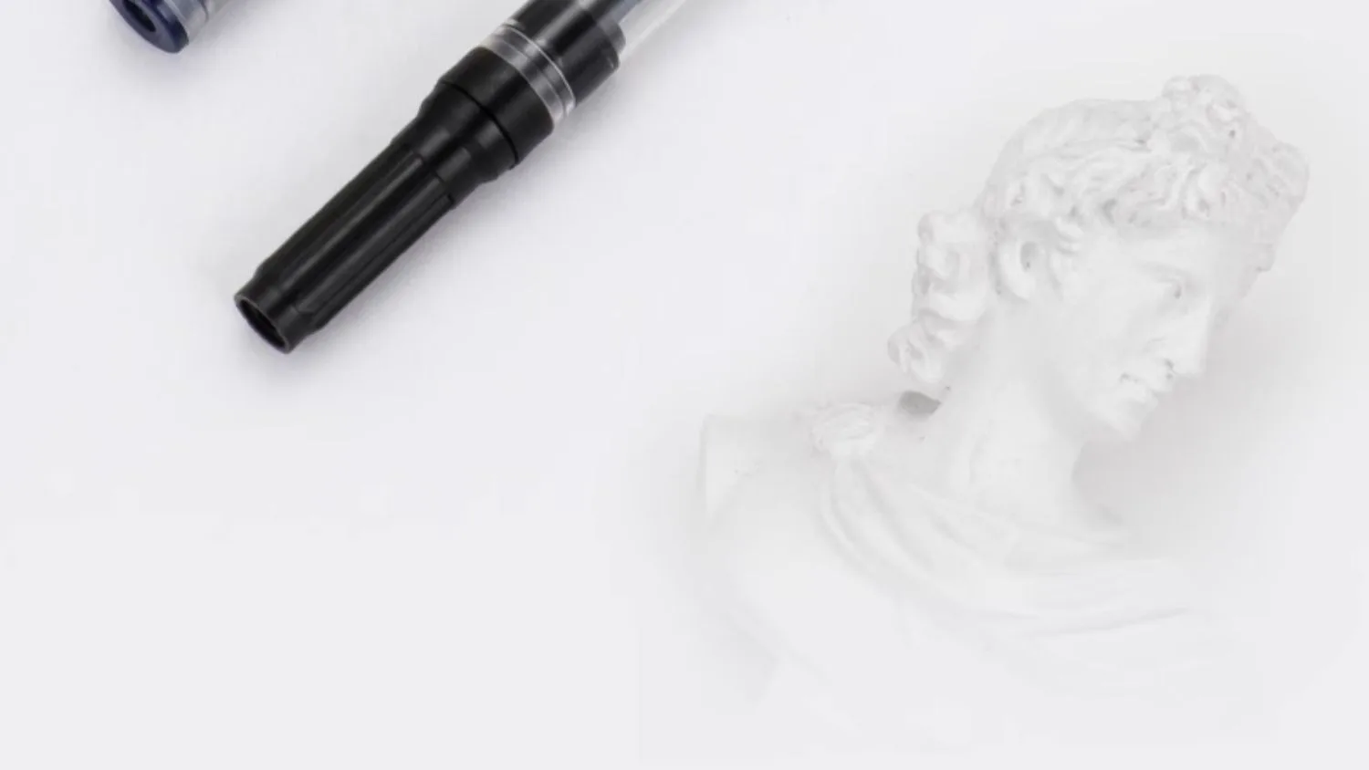 Jinhao 82 Mini Acrylic Fountain Pen - Cute Portable Calligraphy Pen for Office and School Supplies