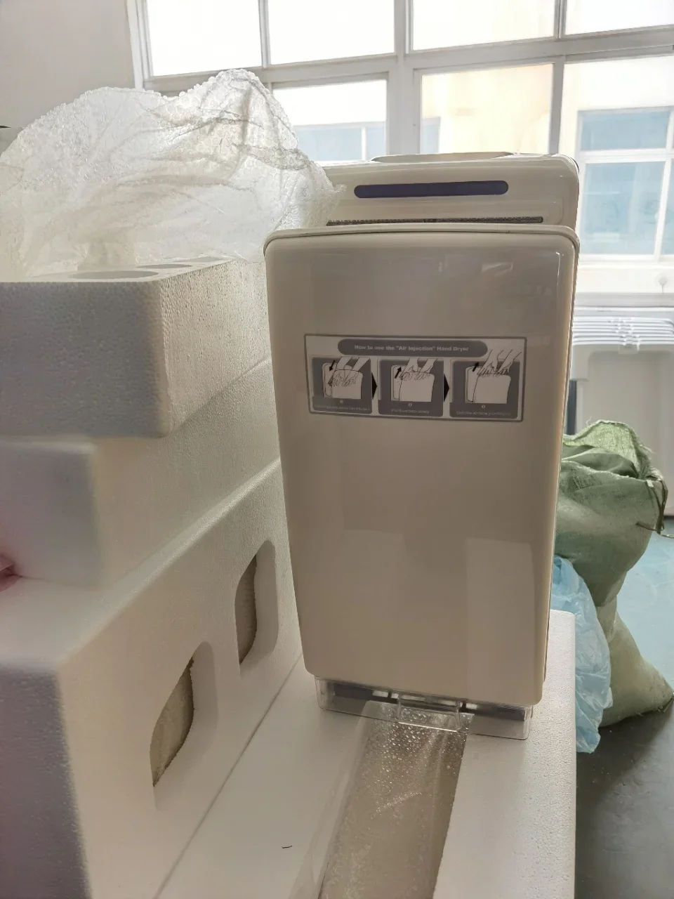 Slide image 175aac4a1a9f4d168131bc02af53c15d