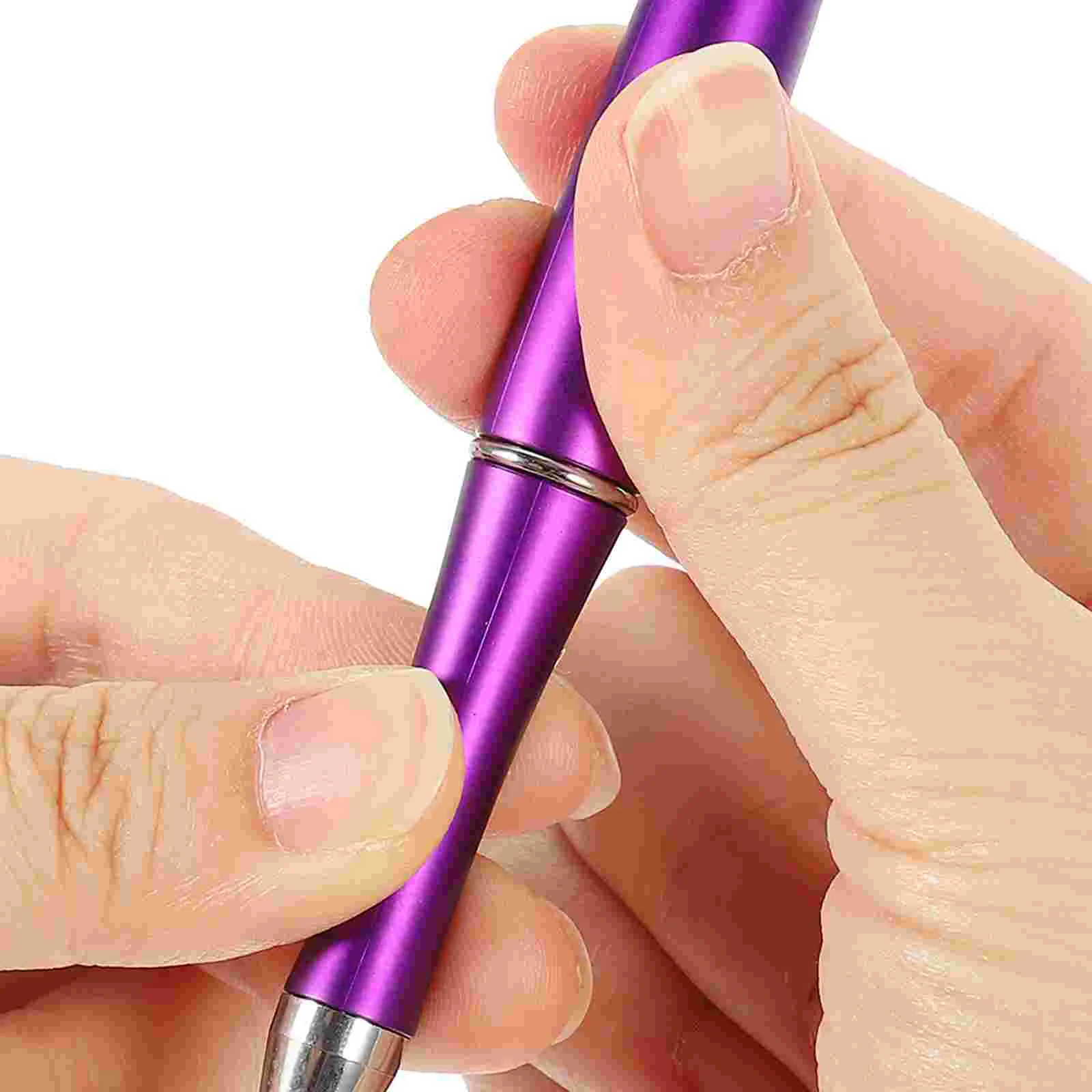 Рисунок 2 - Ручка шариковая в форме сердца