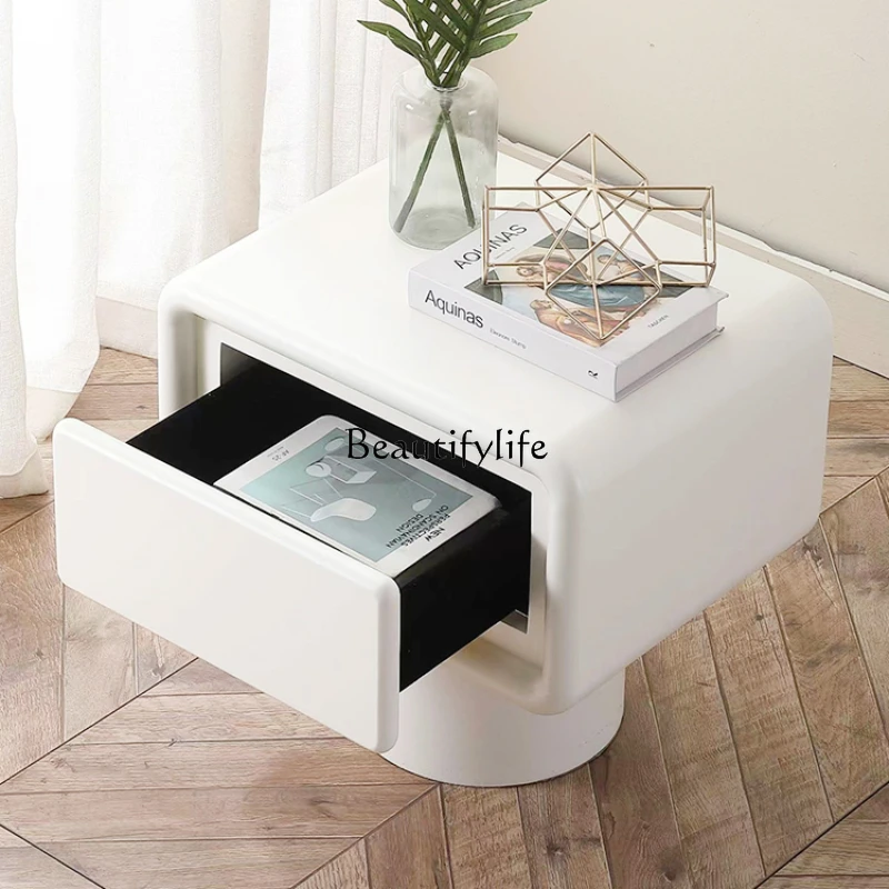 Рисунок 3 - Прикроватный столик в форме облака