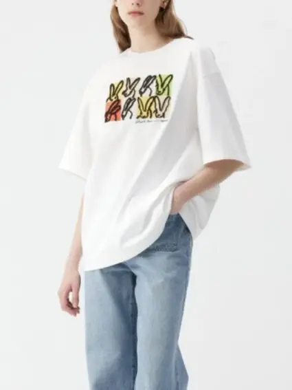 

Rabbit Print White T-Shirt for Women and Men's 2023 Summer Fashion Unisex Loose Short-sleeved Tee Tops All-match