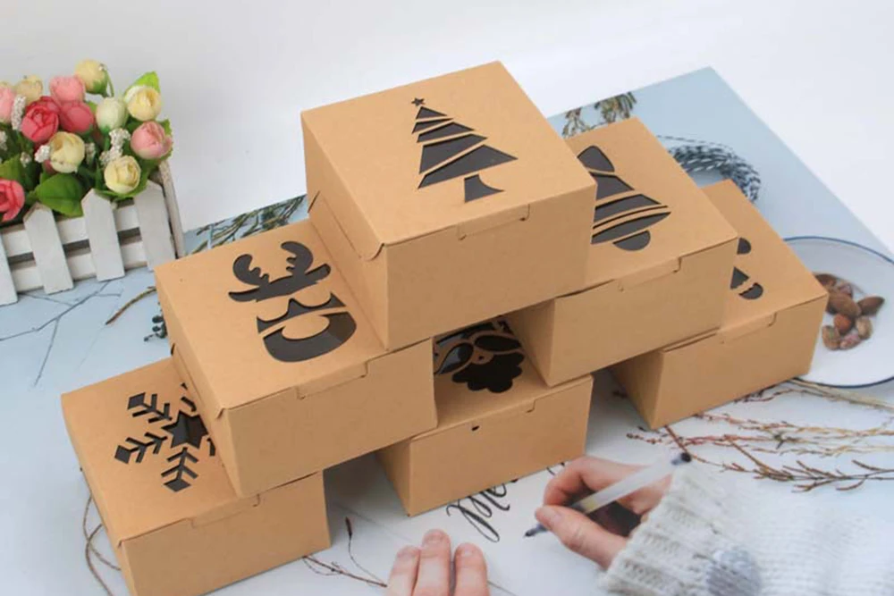 6 Stücke Weihnachtsgeschenkboxen Kraftpapier Weihnachten Süßigkeiten Keksdose Transparente Oberseite Xmax Santa Verpackung Weihnachtsdekoration 2025 – Detail 2