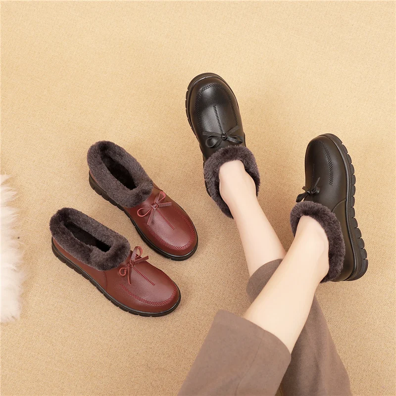 Women Boots Leather Slip On Winter Shoes Ladies Warm Plush Fur Snow Boots Women Outdoor Casual Cotton Shoes free shipping