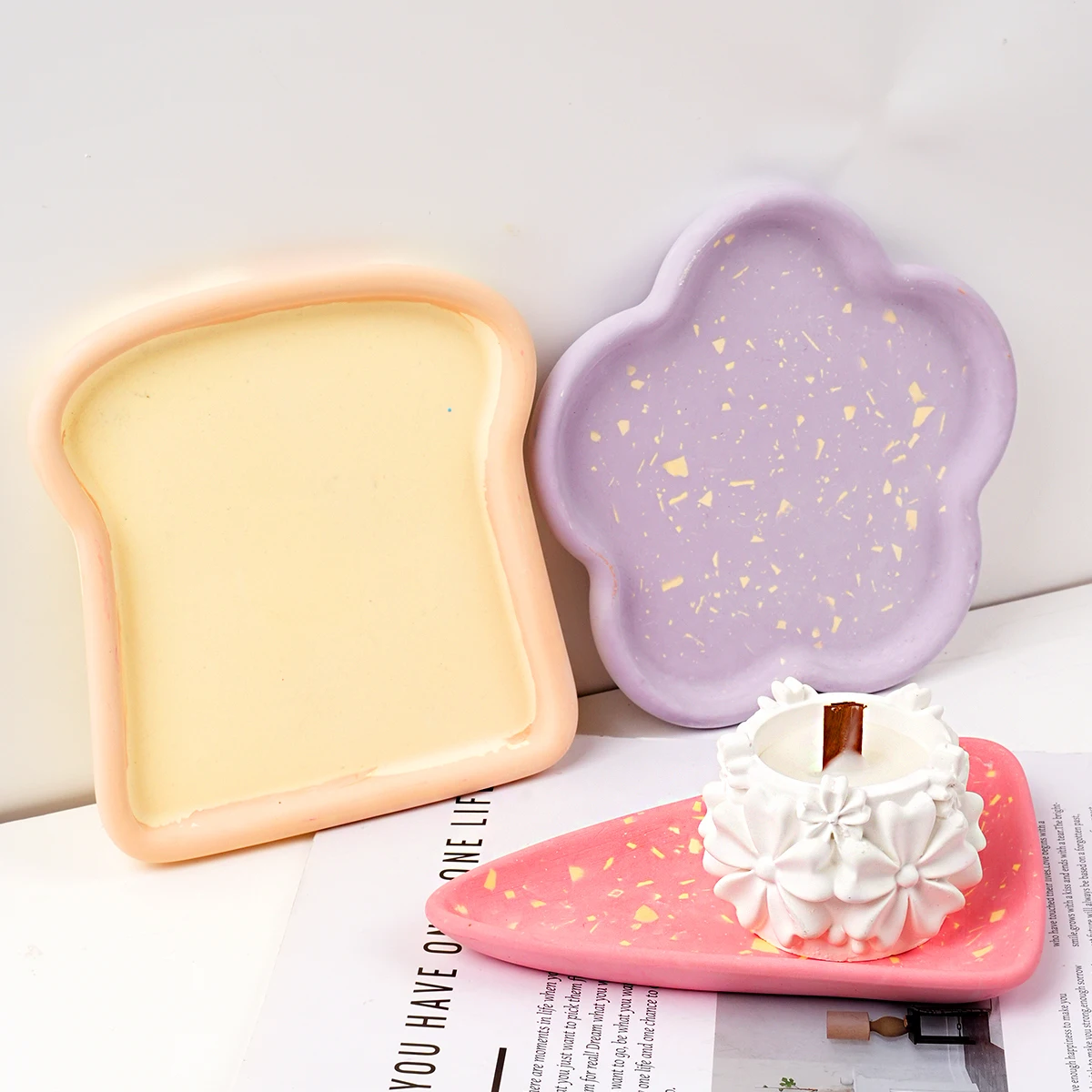 Silicone Mold Cheese Tray Plum Blossom Shape DIY Sandwich Kitchen Storage Plate Gypsum Drop Gum Resin Mould Home Decor Crafts