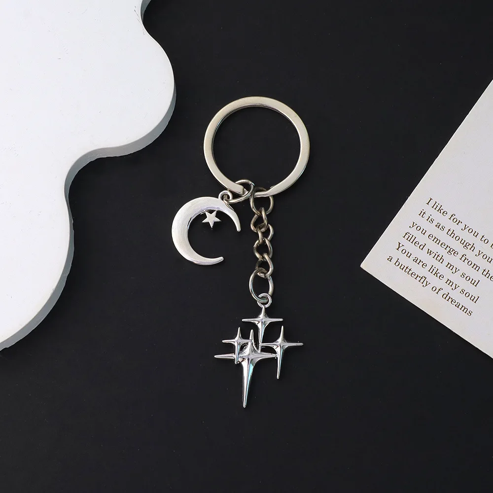 Do You Already Have A Carabner Keychan? | Fashon Accessores Trends