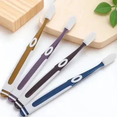 성인용 교체용 칫솔모 4개, 부드럽고 유연한 강모, 부드러운 실리콘 손잡이, 플라크 제거, 이상적인 선물, 치아