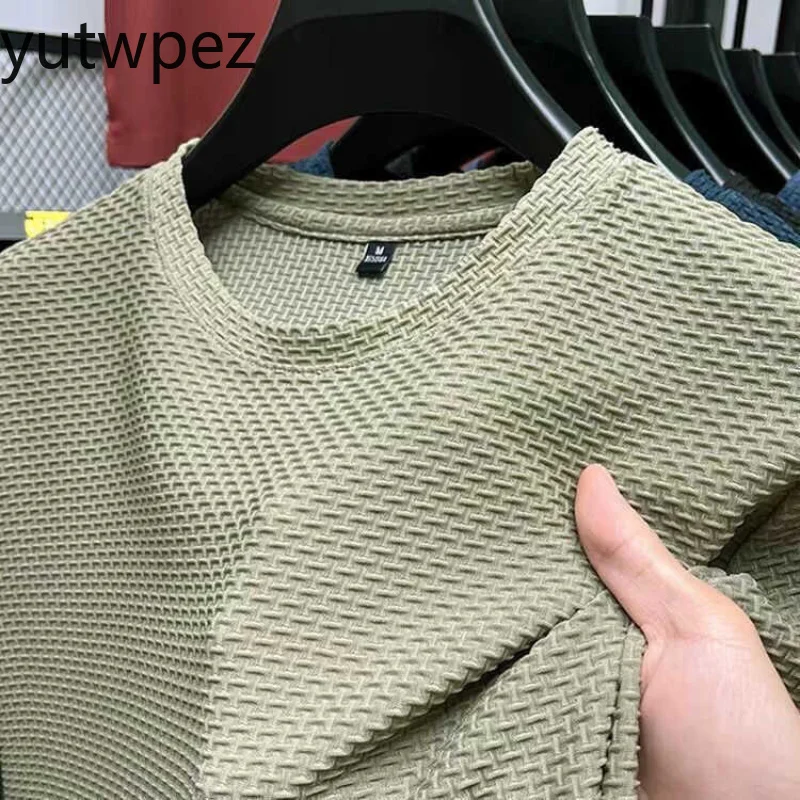 Men's Breathable Hiking T-Shirt 3