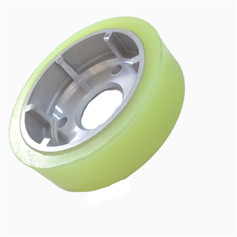 YS011C272G01 Escalator Handrail Drive Roller OD132mm W35mm ID45mm XAA290F