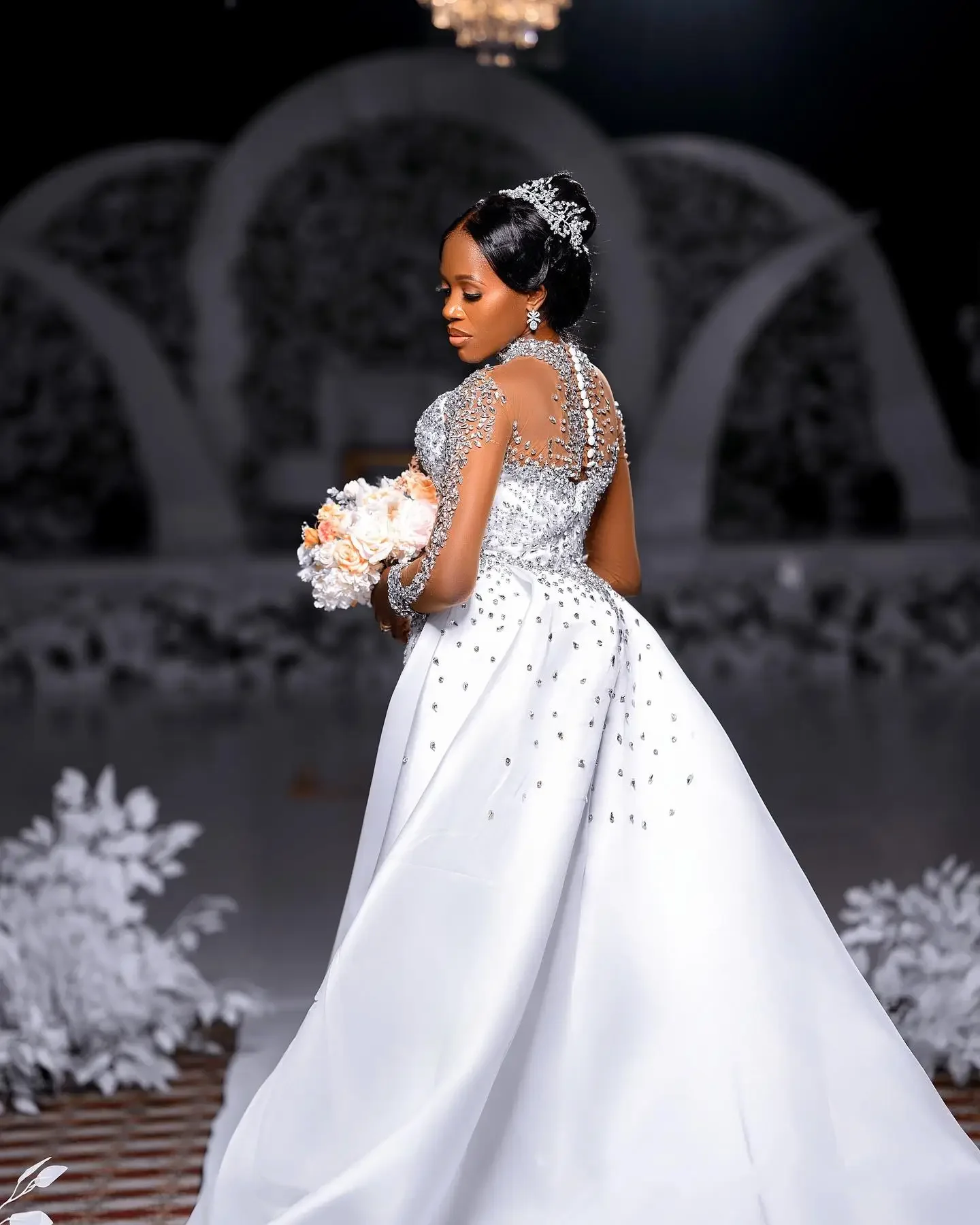 Customized Spark Heavy Crystals Beads Mermaid Wedding Dress with Removable Satin Skirt Full Sleeves Button Back Bridal Gown Robe 4