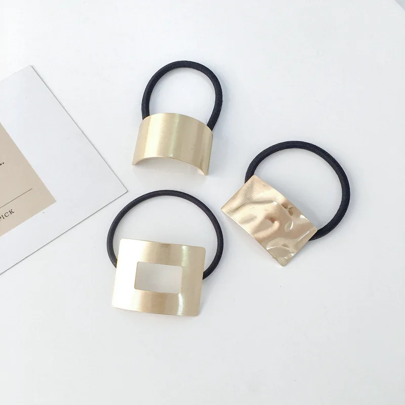 Porta Coda Di Cavallo Con Strass Di Crystal Avenue | Elastico Per Capelli Elastico Tonalit Argento Con Cristalli Scintillanti~p113931307 - Foto 3