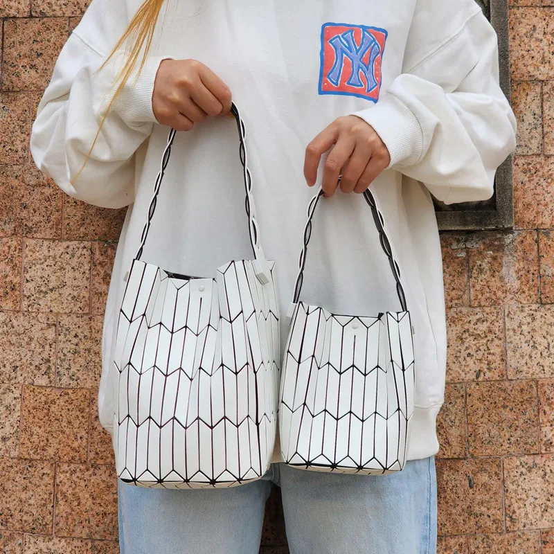 New Women's Geometric Large Capacity Girls Bag Bolsa Luxury Brand Designer Geometric Shoulder Crossbody Bag Folding Handbag