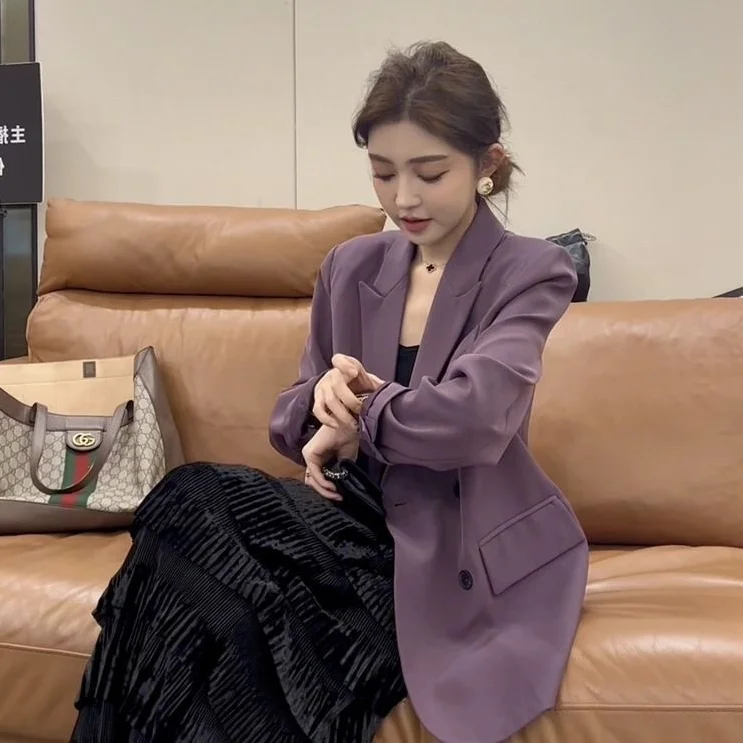 

2023 Autumn Winter New Fashion Temperament Versatile Loose Casual Lazy Style Purple Suit Jacket Women Unique Trendy Hot Sale