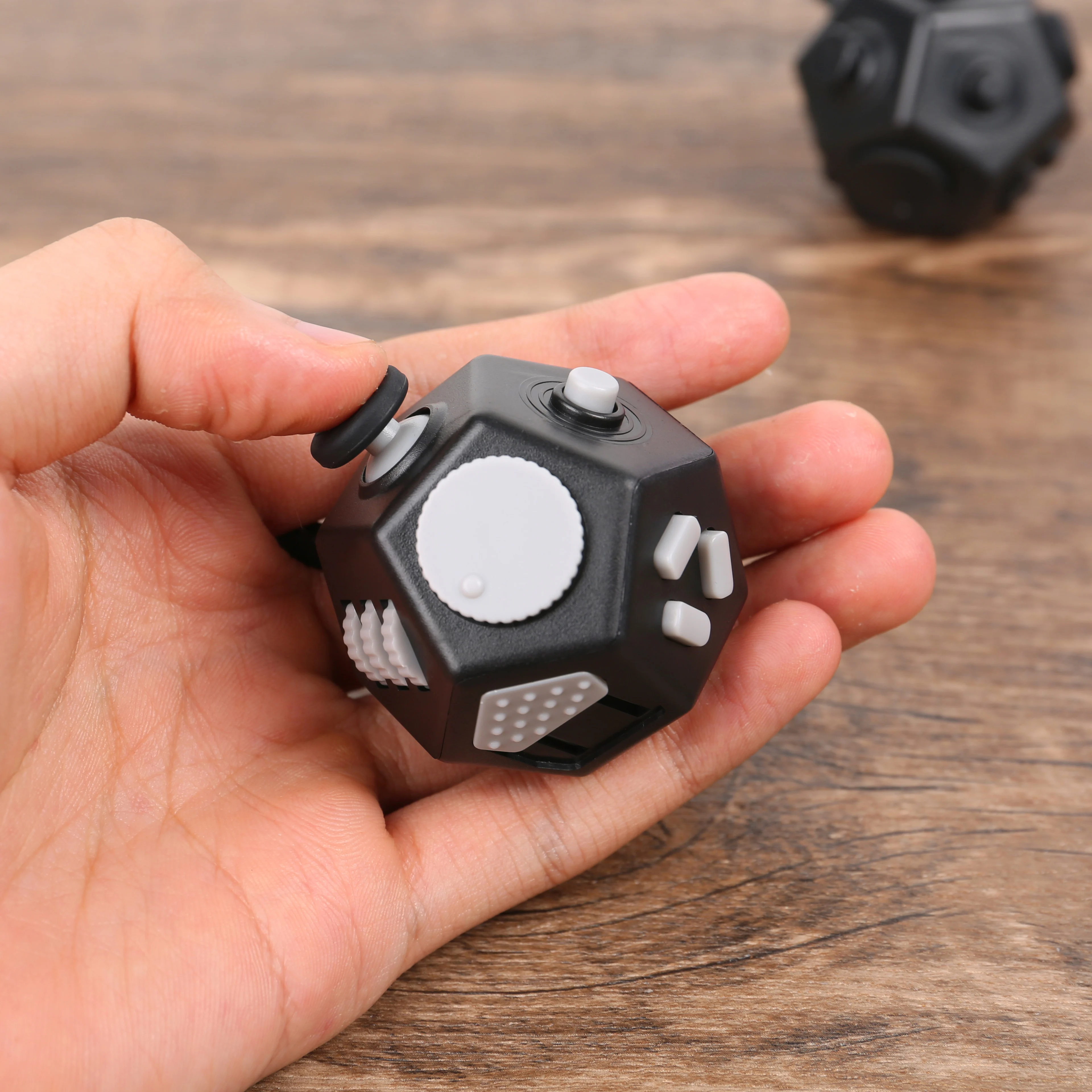 Fidget Toys Adults Antistress Relief Dice Anxiety adults Attention Focus Toys Plastic Gaming Toys Stress Relief Toys 6