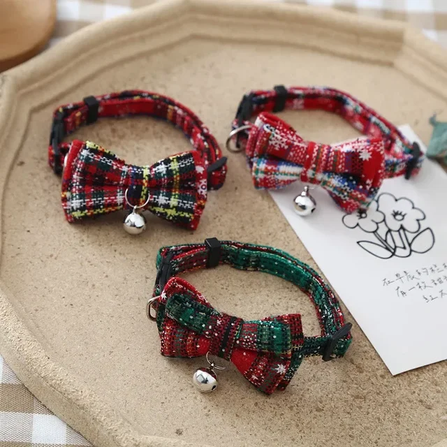 Knitted Snowflake Bow Pet Collar Safety Buckle Detachable Adjustable Pet Tie Christmas Cat Necklace 2