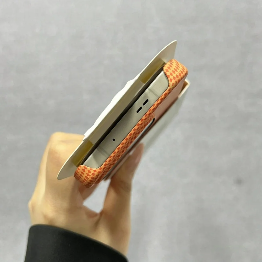 Premium Ultra-Thin Carbon Fiber Texture Phone Case with Frameless Bumper Design