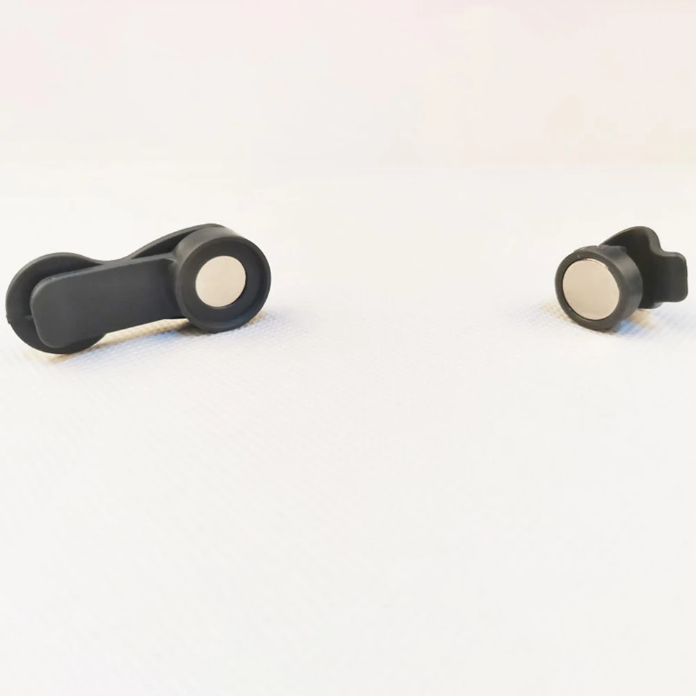 

Magnetic Tube Clip Water Bladder Clip Great For Hiking Camping Climbing Plastic Diameter: 12mm Magnetic Durable