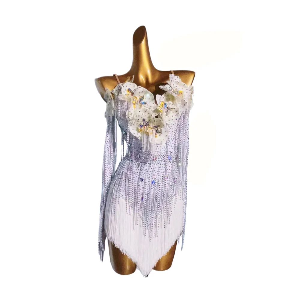 

Униформа для выступлений для латиноамериканских танцев, эксклюзивное стандартное платье с белыми цветами на бретелях со стразами для самбы