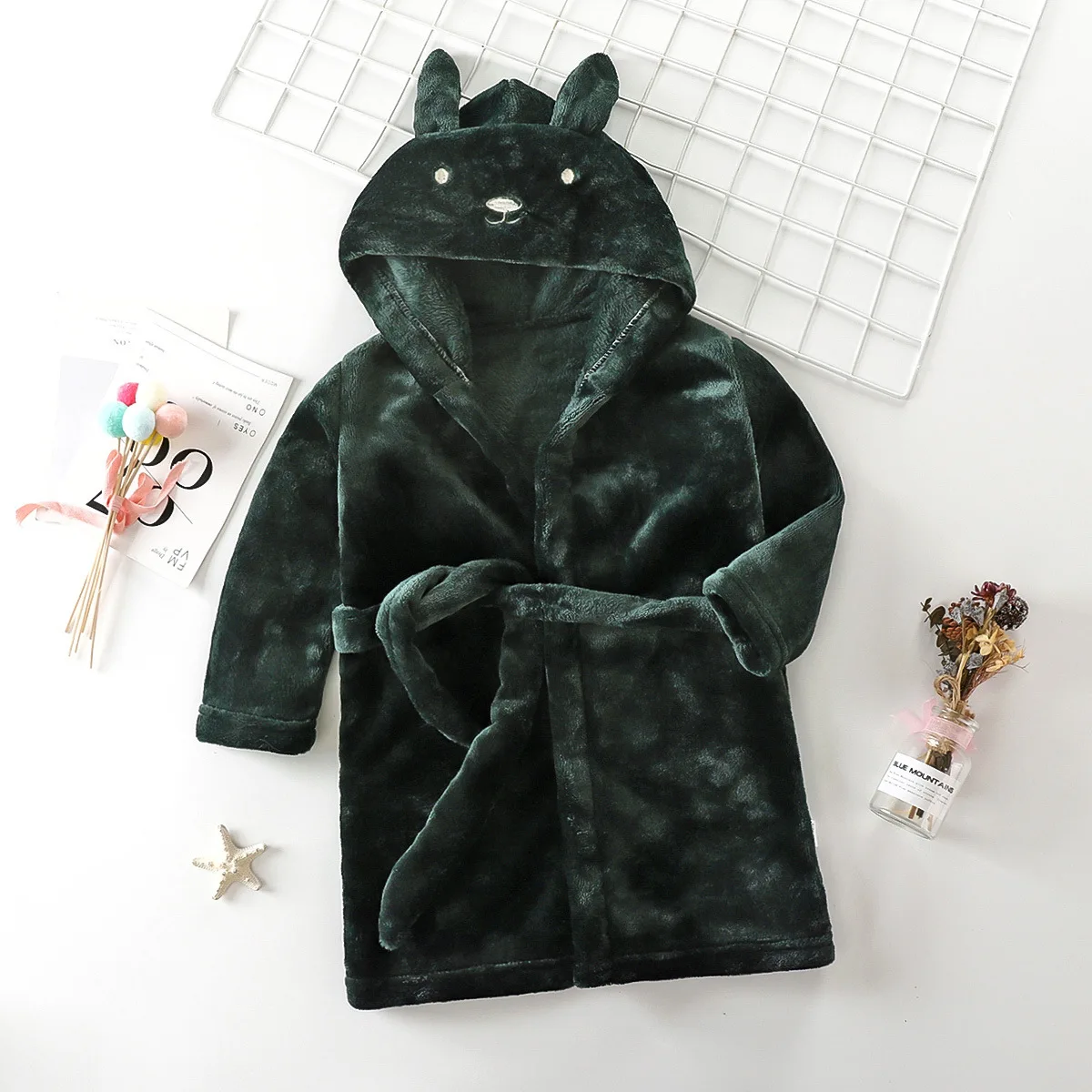 Autumn Winter Children Sleepwear Robe Flannel Thicken Hooded Warm Bathrobe Kids Pajamas Boys Girls Lovely Cartoon Robes2-12Y