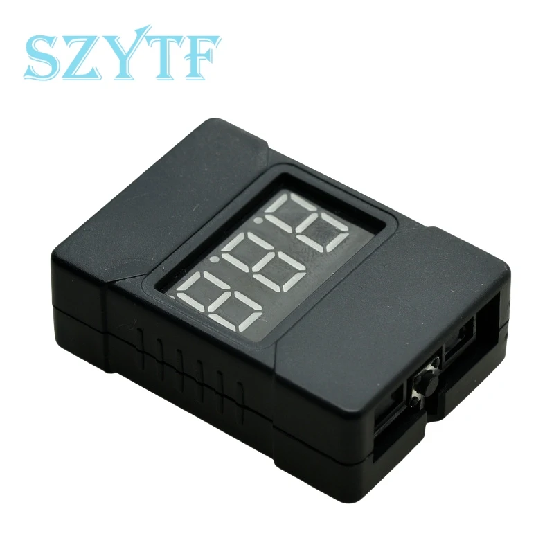 Gros plan sur le testeur de batterie LiPo 1-8S avec alarme BBX, câbles et connecteurs visibles.