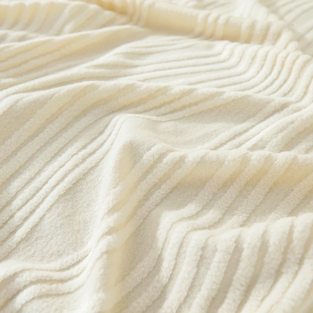 All-Season High Elasticity Anti-Slip Line Pattern Sofa Cover