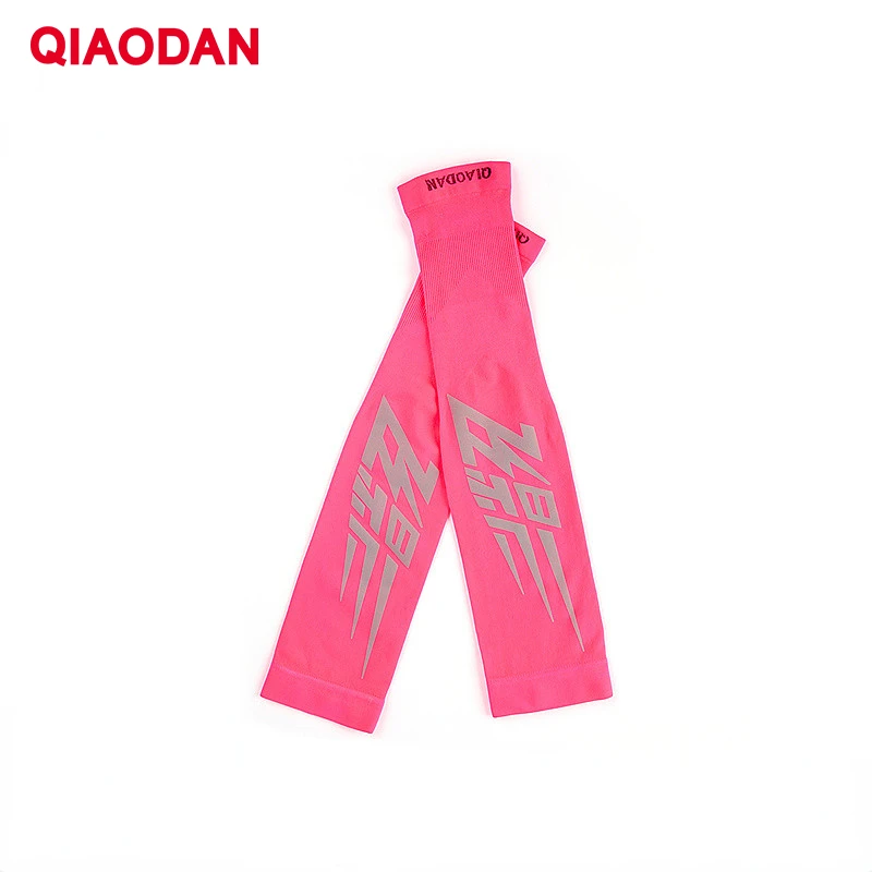 

QIAODAN PB 4.0 Sunscreen Armbands for Unisex 2024 New Marathon Breathable Running Sweat Absorption Accessories XXB24245318