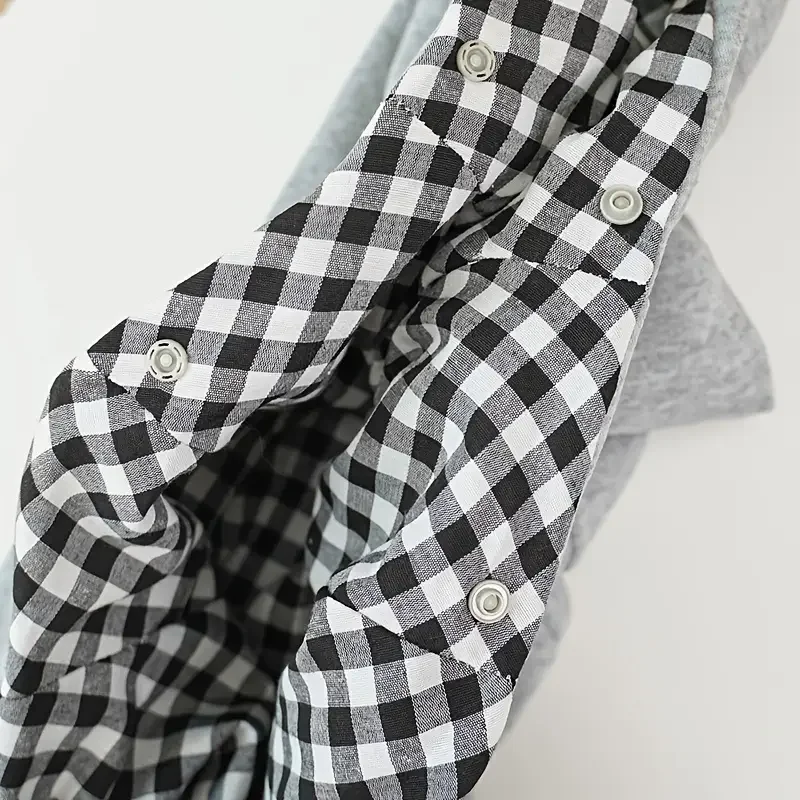 outdoor   bag adjustable crossbody shoulder strap snap closure front   face window lightweight breathable fabric for small pets   5kg 16 5lbs light blue black casual pet outing stylish pet bag comfortable pet transport dog carrier details 9