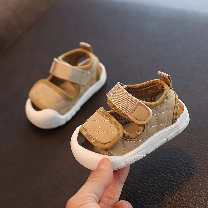 Baby Sandals Soft Flexible Little Kids Sport Sandals Summer Baby Boy Girl Beach Shoes Toddler Close-toed Sandals Khaki, White 1