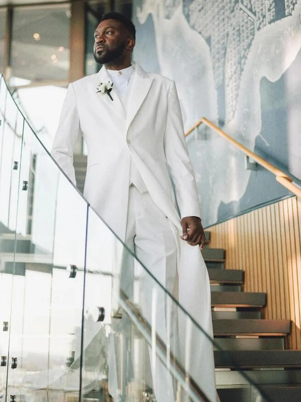 Long Style White Suits Men Single Breasted Jacket Vest Pants 3 Pieces Formal Wedding Groom Tuxedos Custom Made Bridegroom Blazer 3